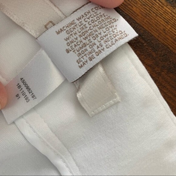 Chicos White Flare Leg Cotton/Spandex Pants Sz 16/18 - Picture 6 of 7